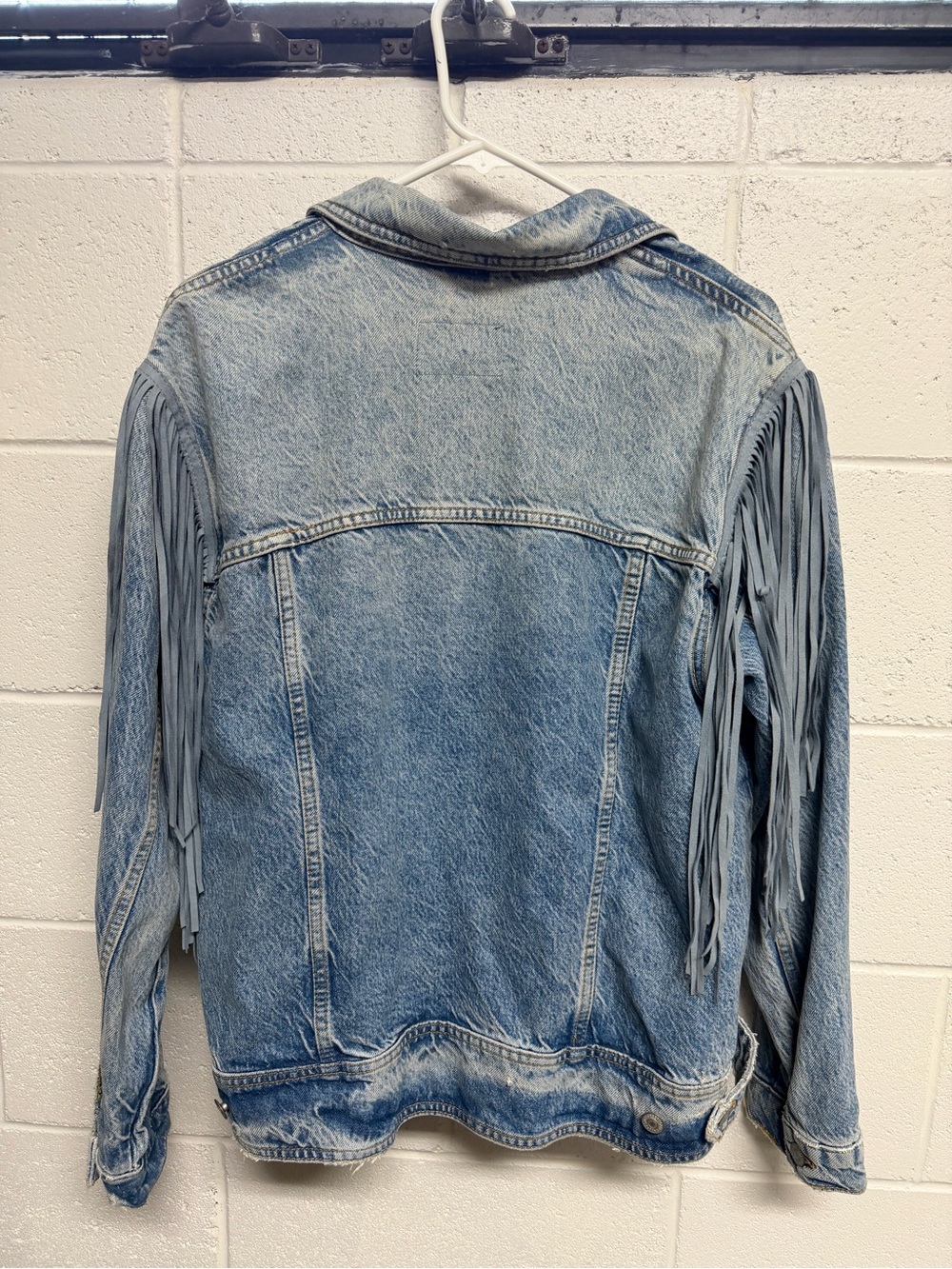 Free People We The Free After Hours Fringe Western Denim Jacket Medium Cowgirl - Picture 6 of 9